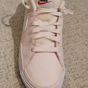 Nike women's sneakers